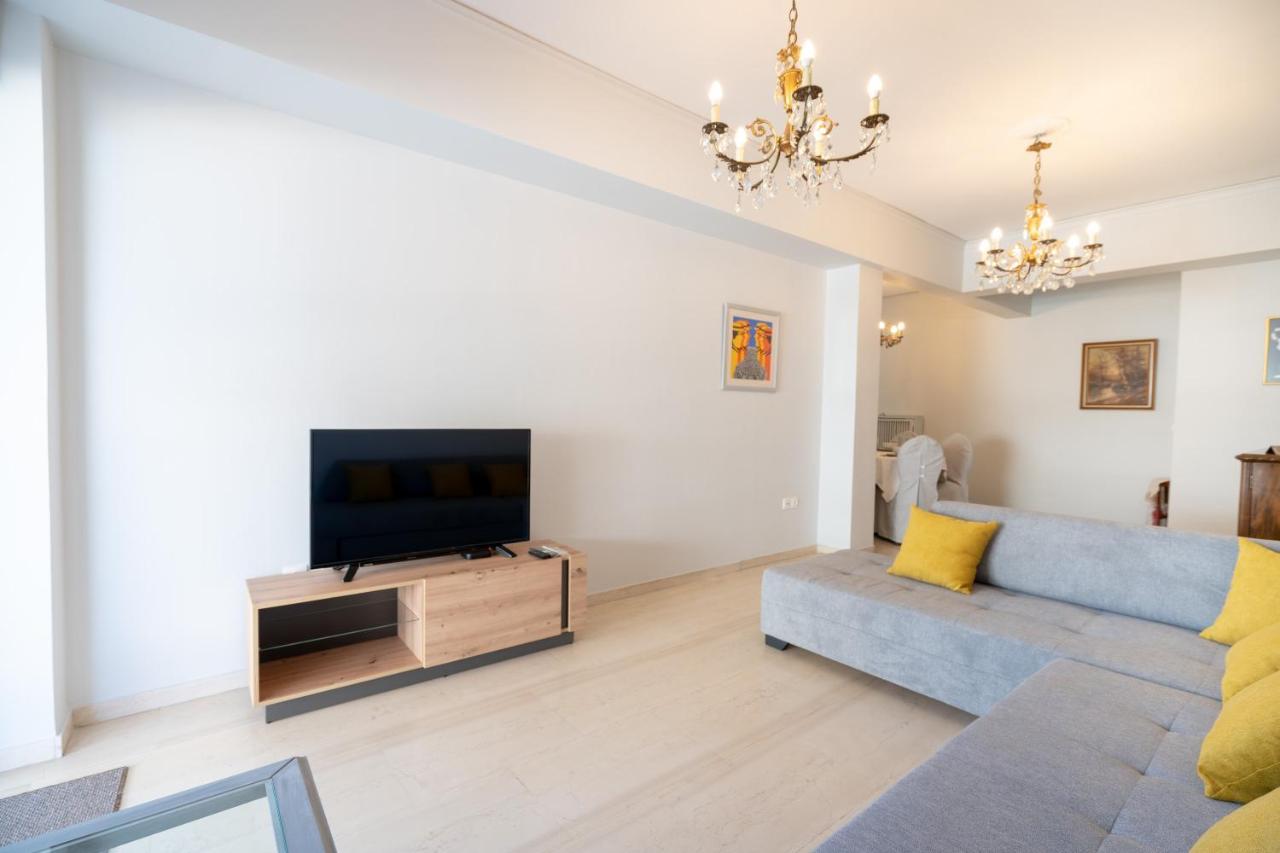 Agios Ioannis Metro St. 2 Bedrms 6 Pers. Apartment アテネ エクステリア 写真
