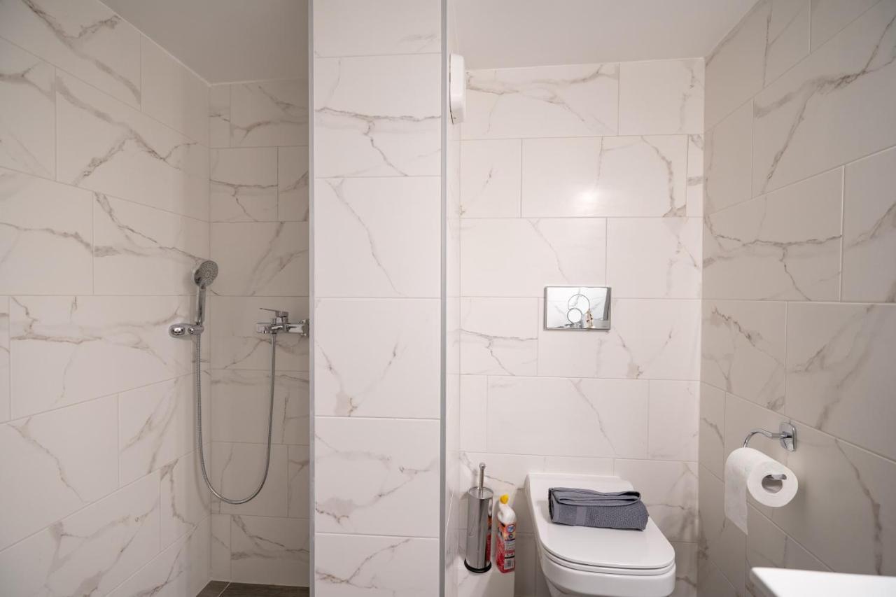 Agios Ioannis Metro St. 2 Bedrms 6 Pers. Apartment アテネ エクステリア 写真