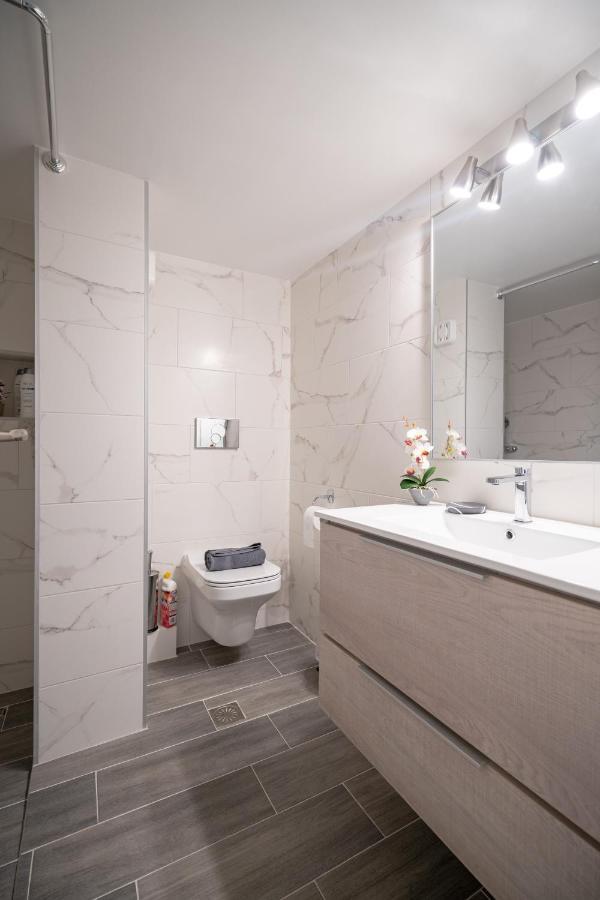 Agios Ioannis Metro St. 2 Bedrms 6 Pers. Apartment アテネ エクステリア 写真